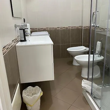 아파트 Civico 14 *