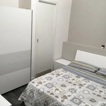 아파트 Civico 14 레조디칼라브리아